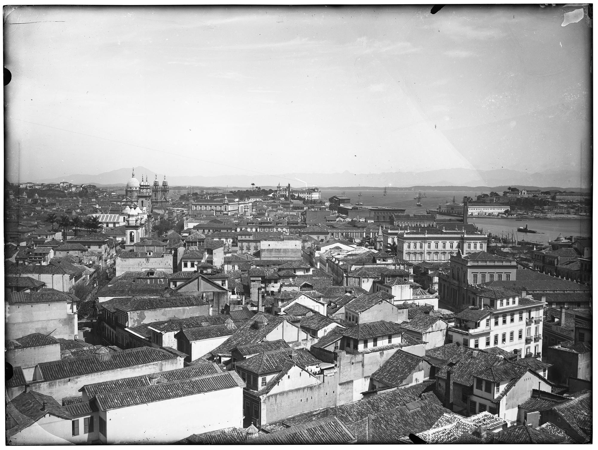 Central Rio from Morro do Castelo, ca. 1885–1895. Photographer not named. Not attributed here to Marc Ferrez. The record used does not name him.. Elevated photograph.